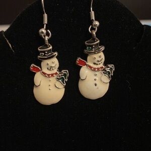 Holiday earrings snowman